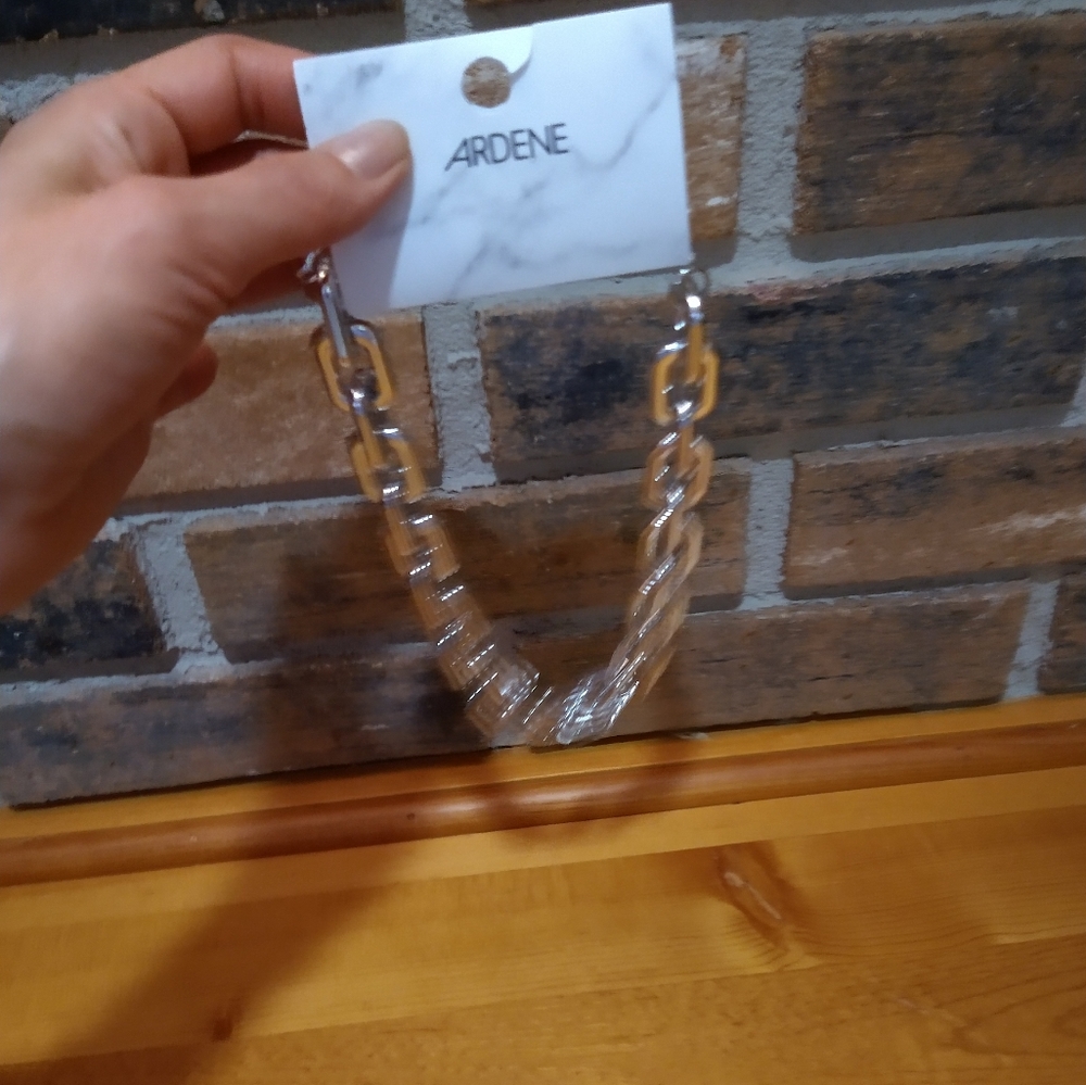 Chain choker style silver tone necklace - Picture 5 of 9